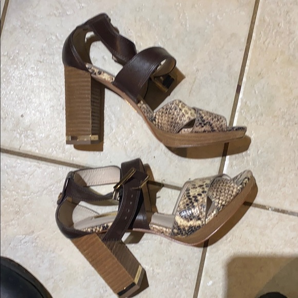 Louise et Cie animal print leather high heel shoes - Picture 7 of 7